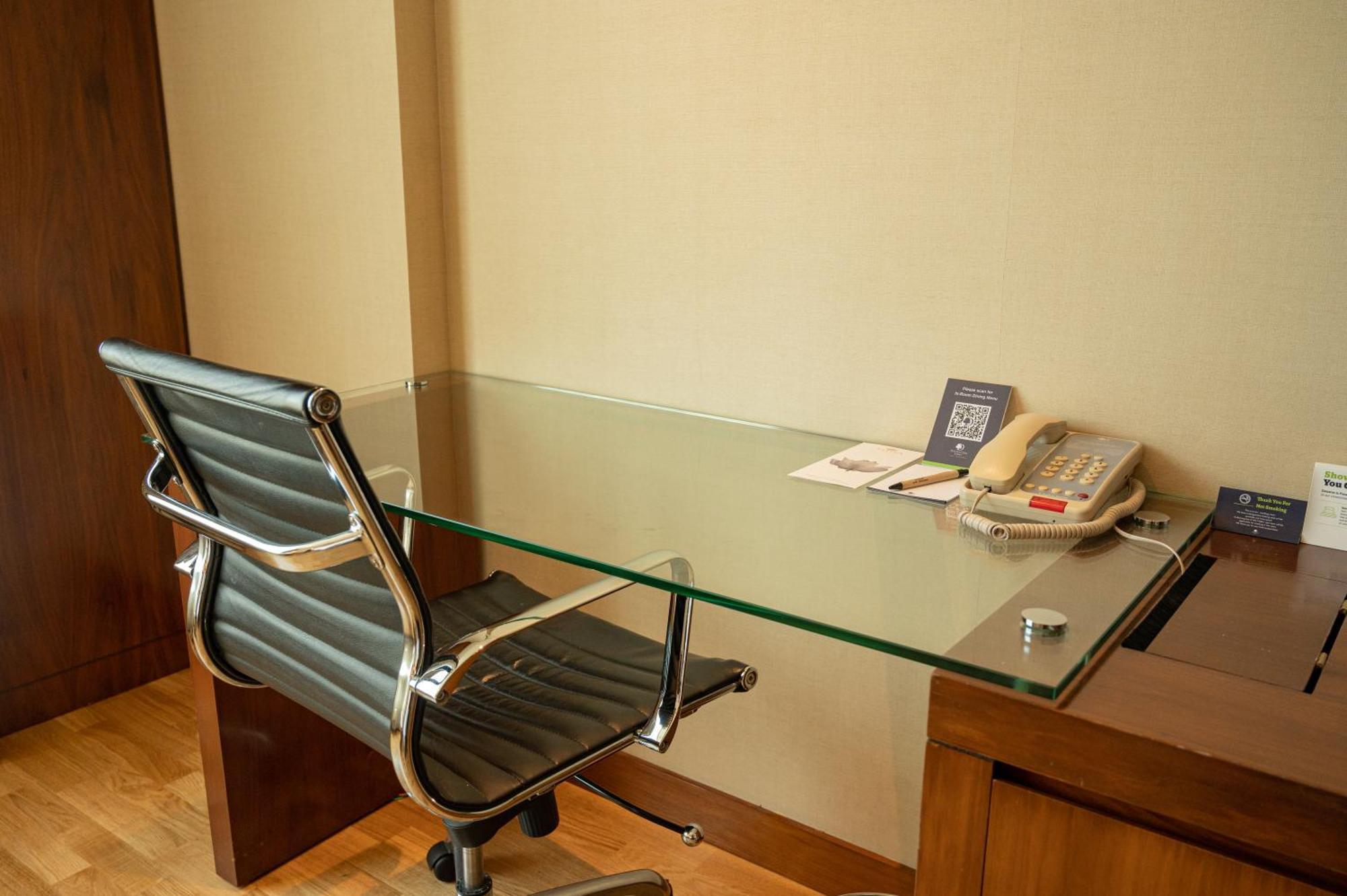 Doubletree By Hilton-Pune Chinchwad Pimpri-Chinchwad Exterior foto