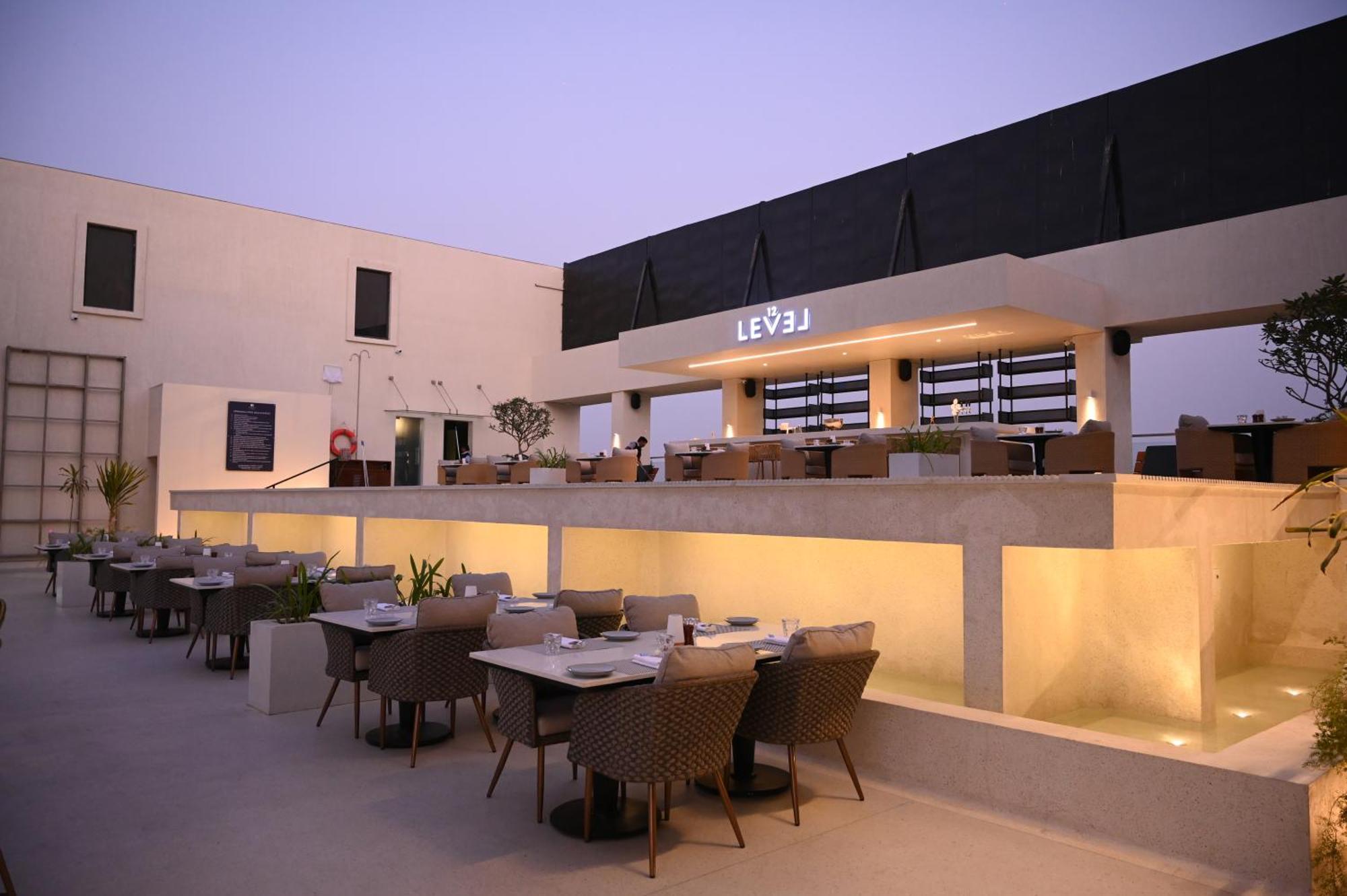 Doubletree By Hilton-Pune Chinchwad Pimpri-Chinchwad Exterior foto