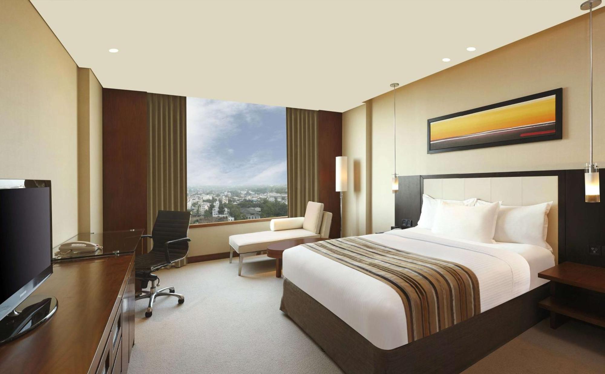 Doubletree By Hilton-Pune Chinchwad Pimpri-Chinchwad Exterior foto
