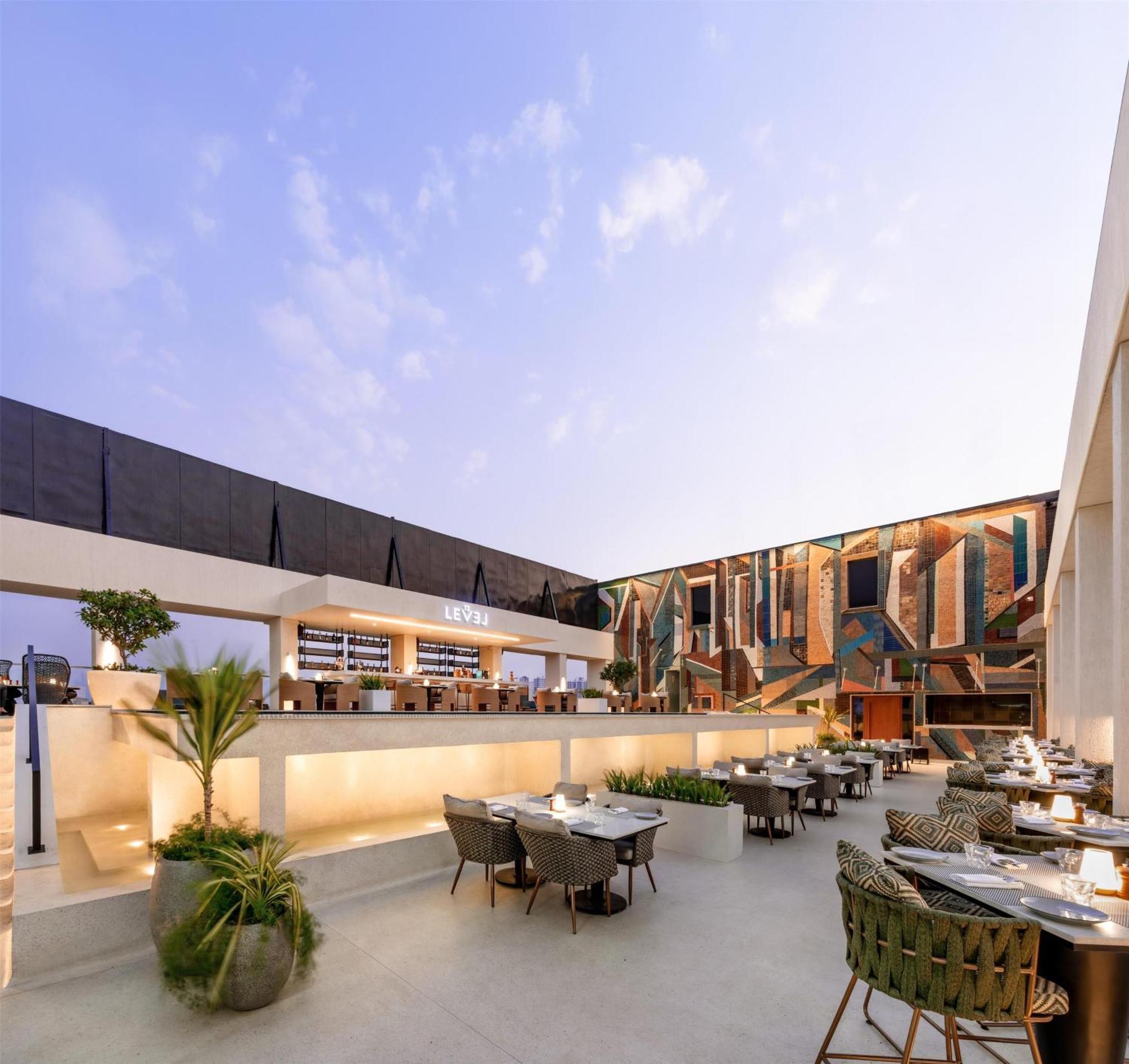 Doubletree By Hilton-Pune Chinchwad Pimpri-Chinchwad Exterior foto